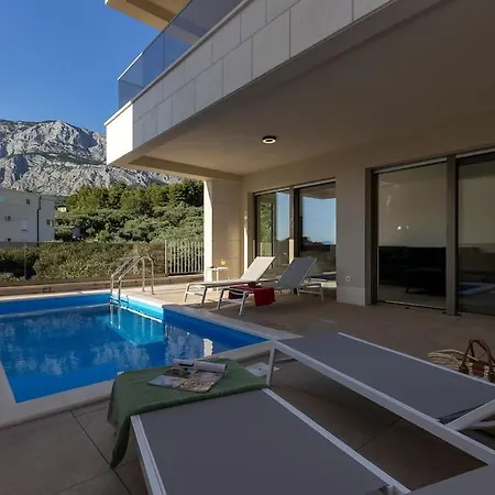 Delux With Private Pool - Makarska Exklusiv Tučepi