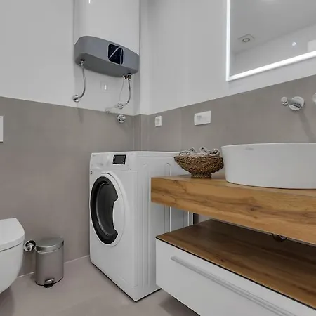 Apartment Delux With Private Pool - Makarska Exklusiv Tučepi